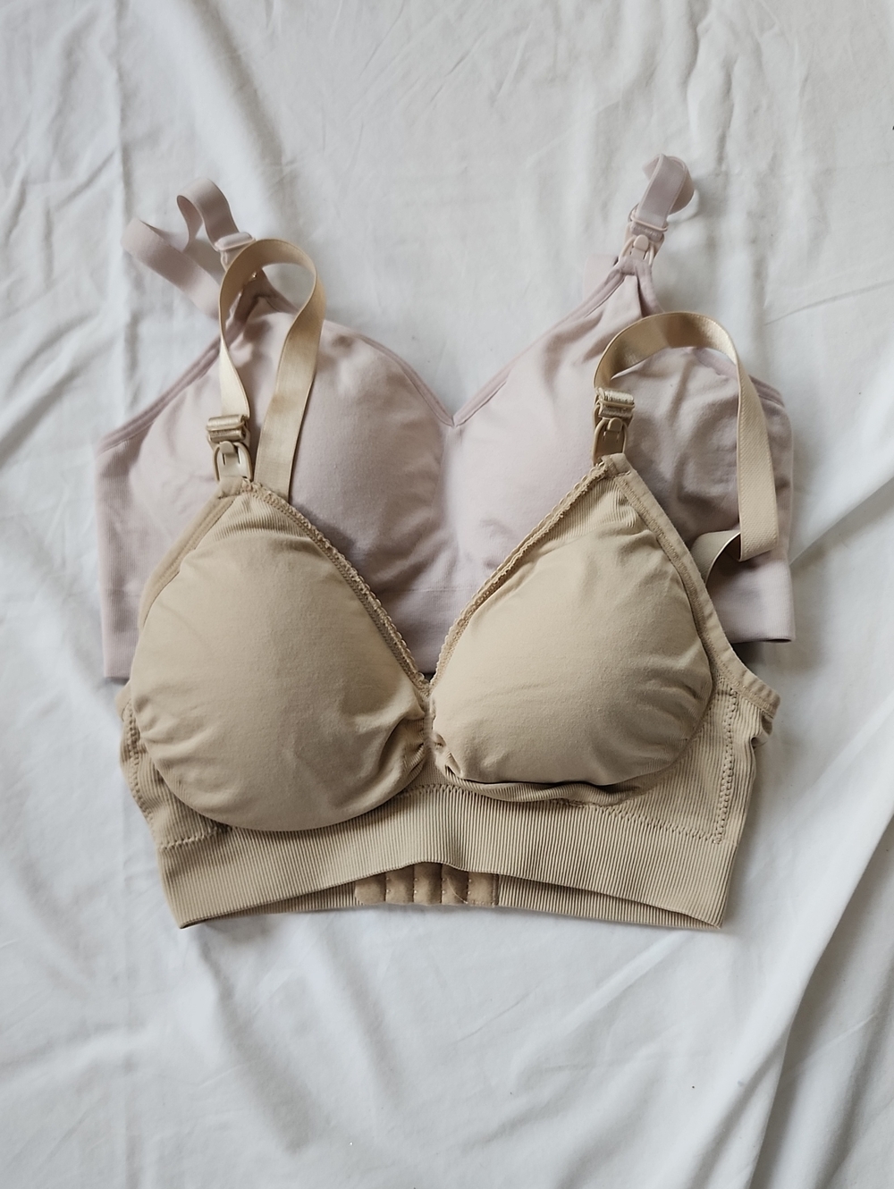 Auden And Isabel Women’s Seamless Nursing Bras - Beige and Light Pink Small